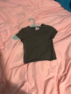 Short Sleeve Crewneck Tee - Olive Green